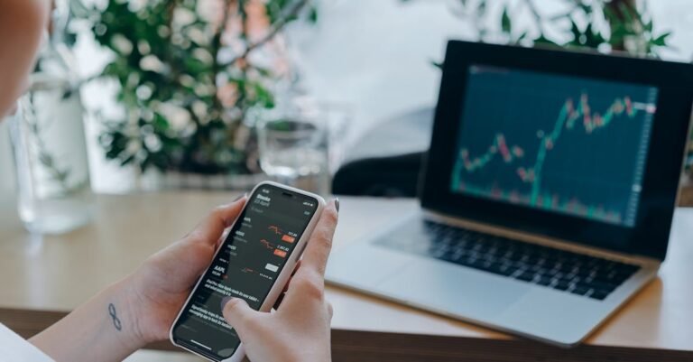 Top Mobile Marketing Secrets From The Experts